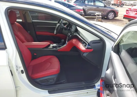 2024 Toyota Camry Xse V6 z USA, uszkodzony, nr VIN 4T1KZ1AK7RU096831